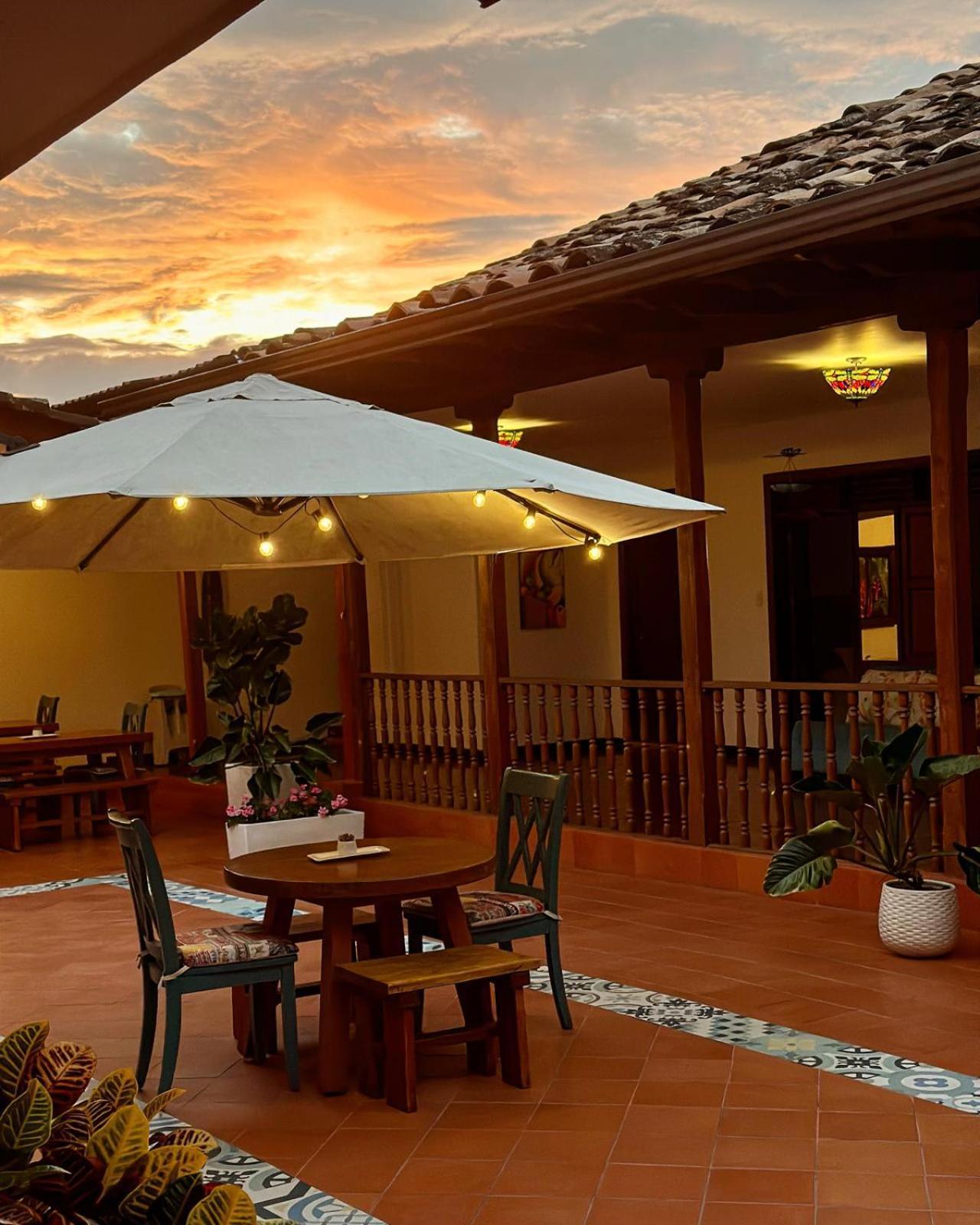 Hotel Colonial Andino - Parque Principal De פיטליטו מראה חיצוני תמונה
